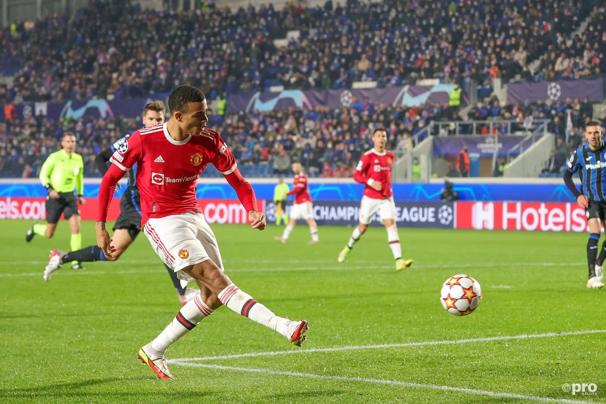 Mason Greenwood shoots at goal playing for Man Utd against Atalanta in the Champions League
