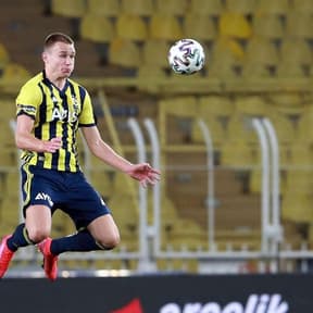 Chelsea tipped to spend €23m on the ‘Hungarian Van Dijk’ – is he value for money?