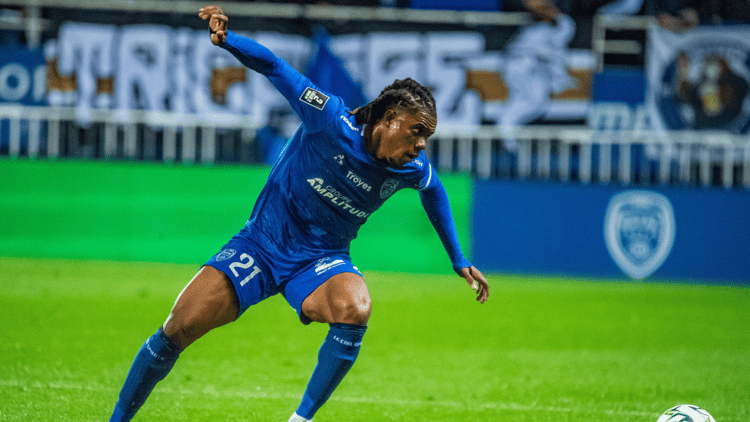 Cyriaque Irié ligt nog tot medio 2029 vast bij ESTAC Troyes.