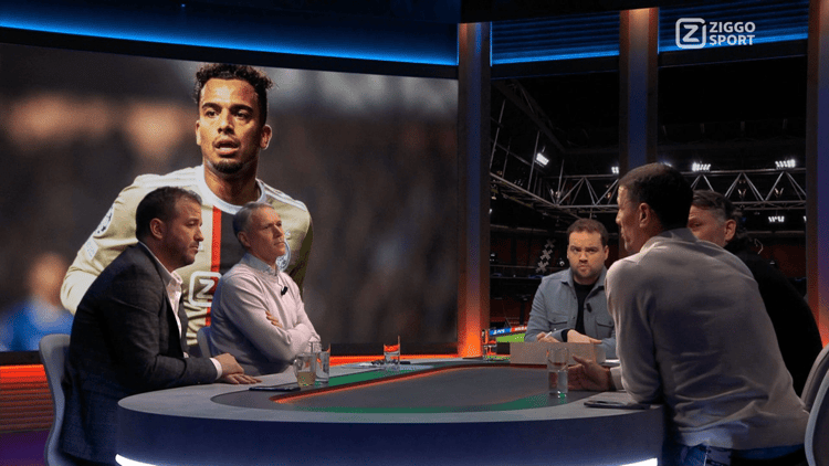 Owen Wijndal speelde tot dusver 21 officiële wedstrijden voor Ajax.