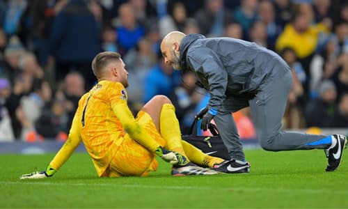 Spurs goalkeeper Guglielmo Vicario suffered a broken ankle v Man City