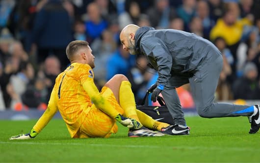 Spurs goalkeeper Guglielmo Vicario suffered a broken ankle v Man City