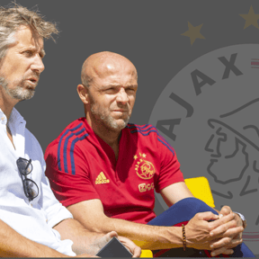 Hoeveel ontving Ajax deze zomer op de transfermarkt?