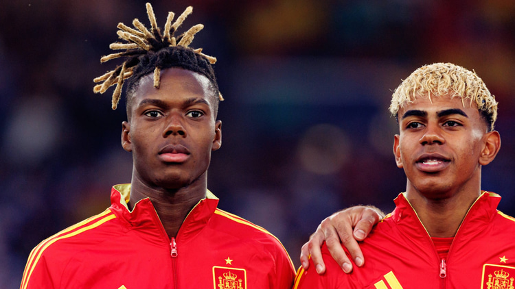 Nico Williams and Lamine Yamal in Spain action
