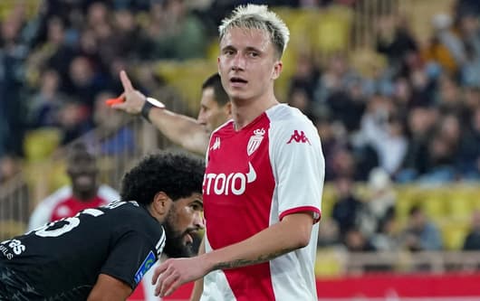 Monaco star Aleksandr Golovin