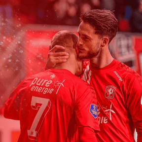 De voormalig Ajacied die klaar is voor Feyenoord of PSV