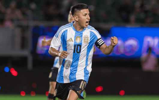 Thiago Almada, Argentinië