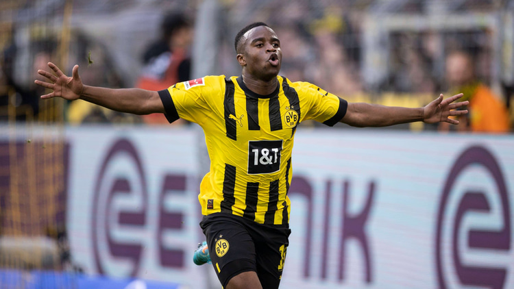 Youssoufa Moukoko is out of contract at the end of the season