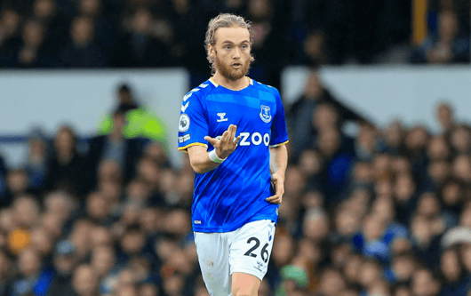 Tom Davies