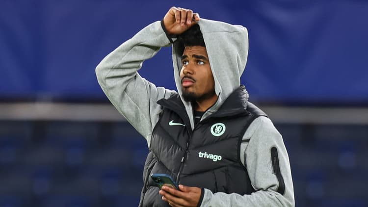 Ian Maatsen has left Chelsea on loan