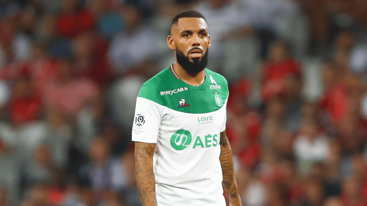 Yann M'Vila, AS Saint Etienne