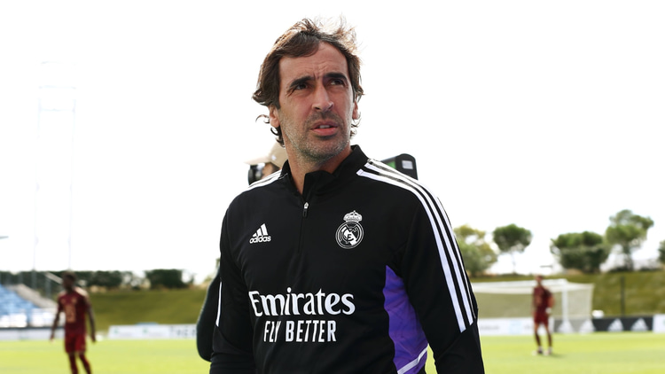 Raúl is momenteel werkzaam bij Real Madrid.