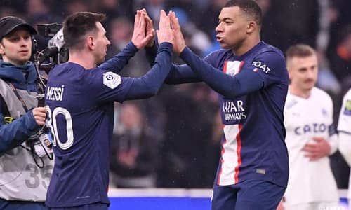 Lionel Messi and Kylian Mbappe celebrating for PSG