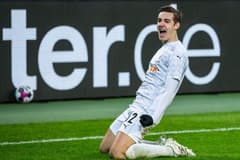 Who is Florian Neuhaus? The Gladbach star wanted by Liverpool & Bayern Munich