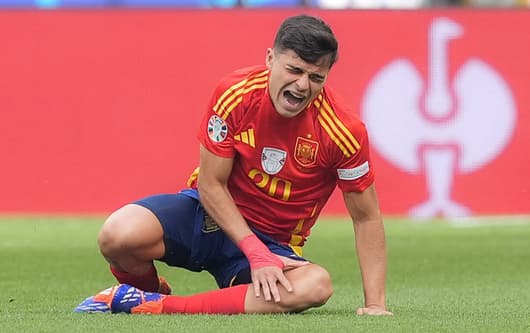 Pedri, Spain, Barcelona, 2023/24