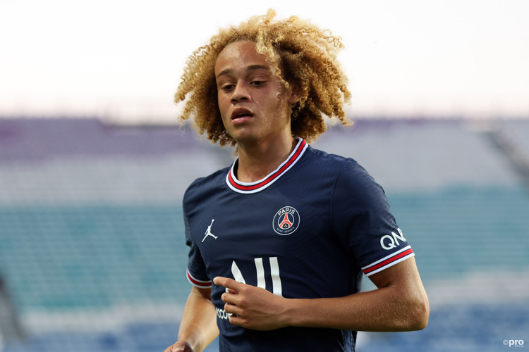 Xavi Simons, Paris Saint-Germain