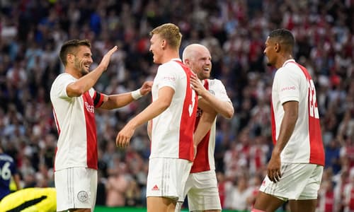 Perr schuurs, ajax