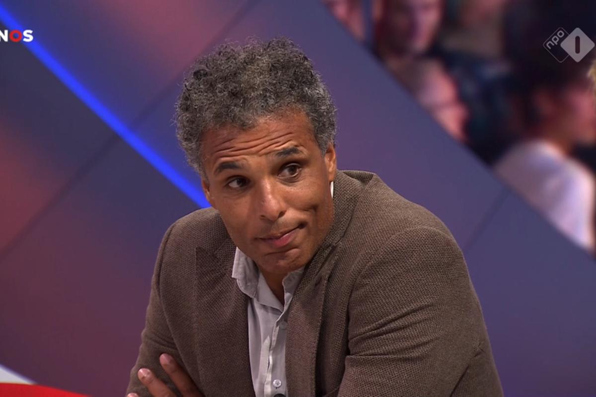 Van Hooijdonk komt met forse beschuldiging richting Steijn