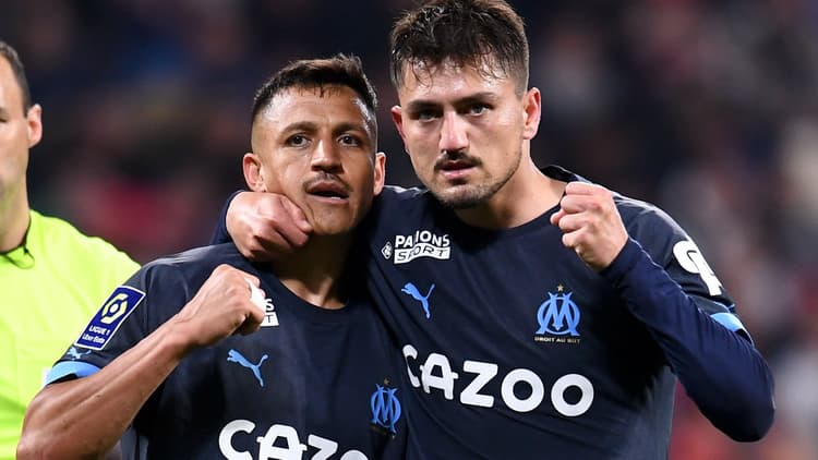 Alexis Sanchez in action for Marseille