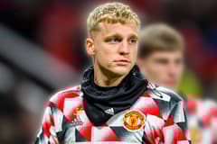Donny van de Beek, Manchester United