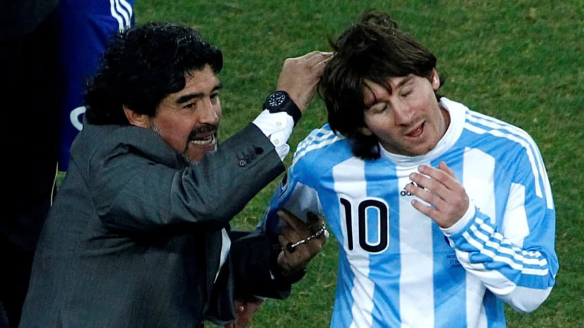 Lionel Messi, Diego Maradona