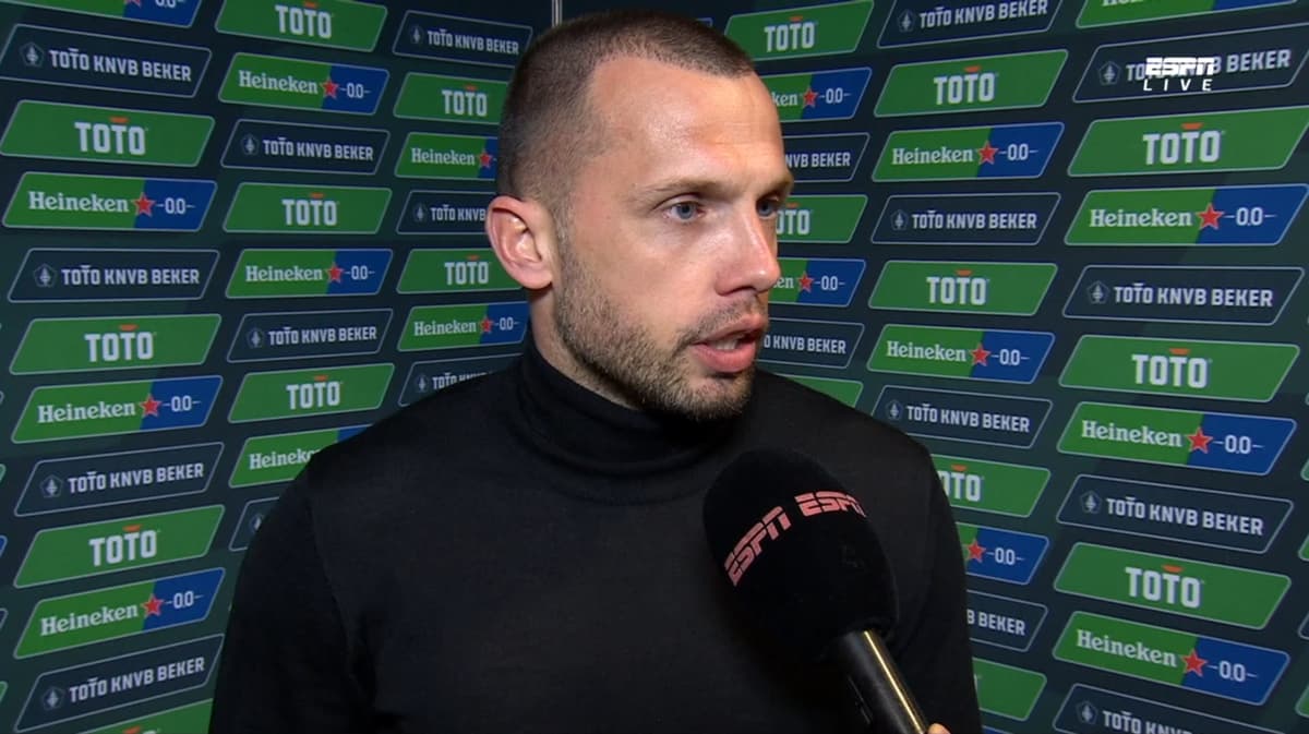 John Heitinga, John Heitinga Ajax, John Heitinga trainer Ajax