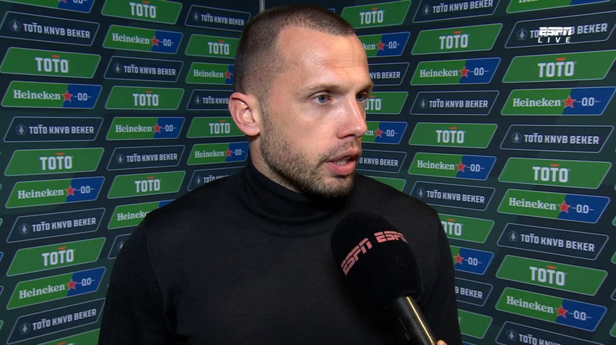 John Heitinga, John Heitinga Ajax, John Heitinga trainer Ajax