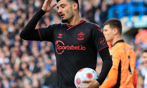 Armando Broja on loan to Southampton from Chelsea, 2021/22