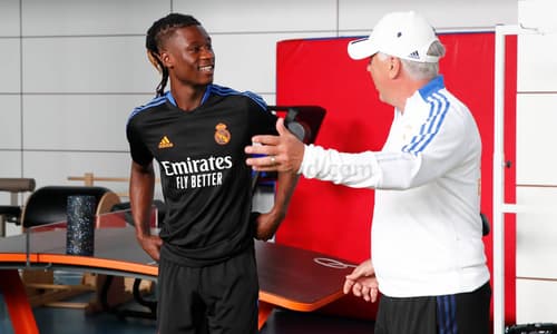 Eduardo Camavinga signs for Real Madrid