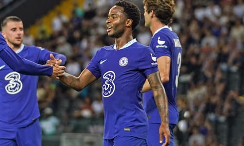 Raheem Sterling in action for Chelsea.