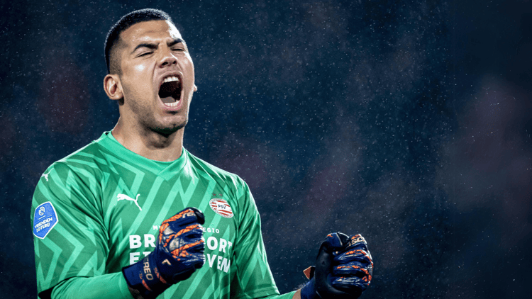 Walter Benítez lijkt op weg naar de uitgang bij PSV.