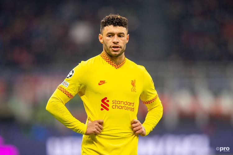 Alex Oxlade-Chamberlain's contract at Liverpool expires in 2023