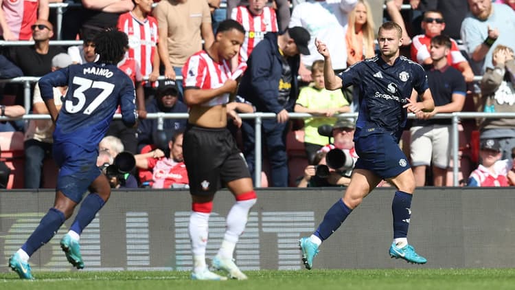 Matthijs de Ligt celebrates his goal against Southampton