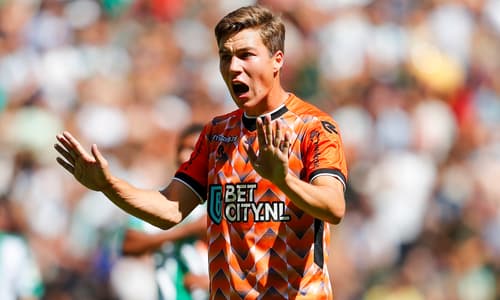 Carel Eiting for Volendam