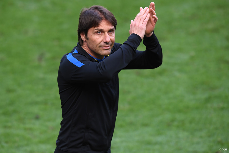 Antonio Conte demands his players work hard for the team