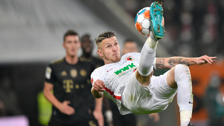 Jeffrey Gouweleeuw speelde in het verleden voor sc Heerenveen en AZ.