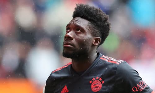 Alphonso Davies playing for Bayern Munich, 2022/23