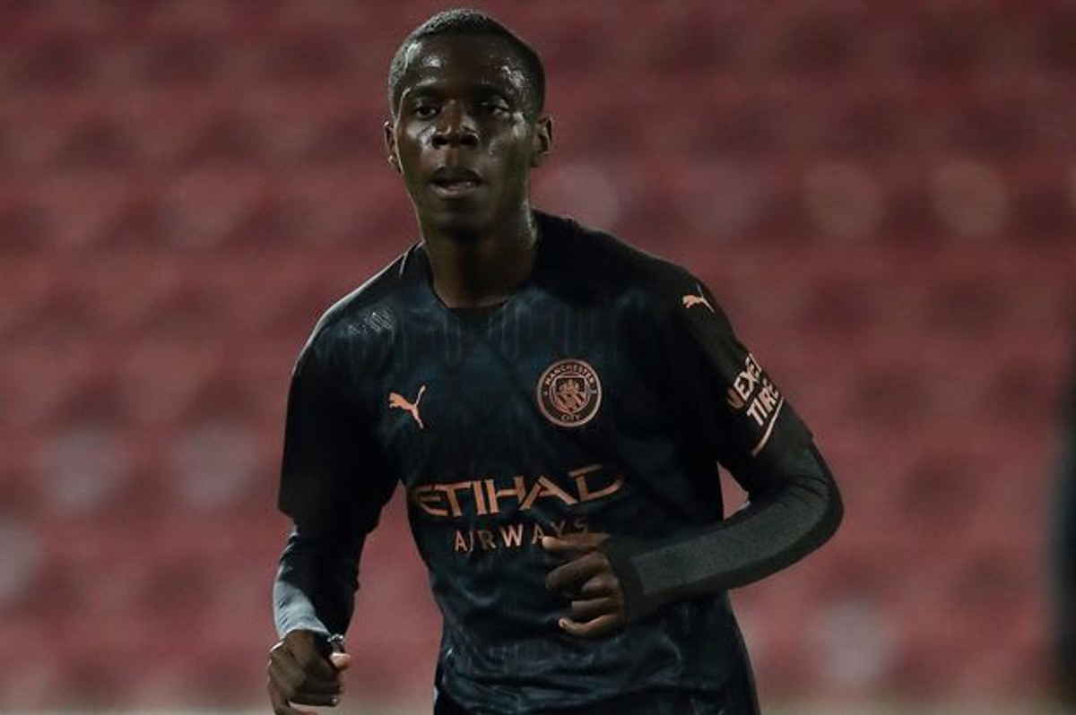 Claudio Gomes, Man City youngster on loan at Barnsley