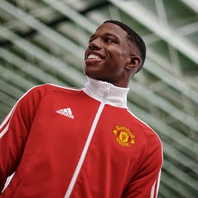 Who is Tyrell Malacia? The Feyenoord star Man Utd have hijacked