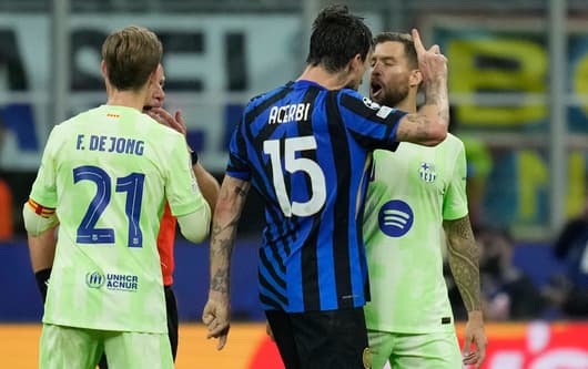 Inigo Martinez, Francesco Acerbi