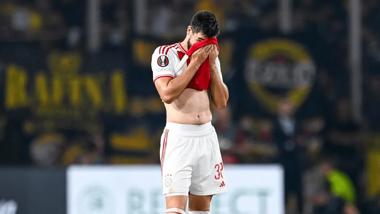 Josip Šutalo is een van de weinige aankopen van Sven Mislintat die nog bij Ajax 1 speelt.