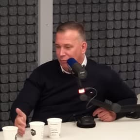 Mike Verweij zet vraagtekens bij transferbeleid Feyenoord en wijst naar Ajax