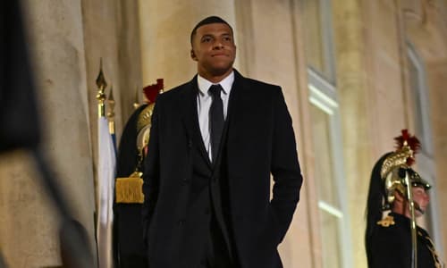 Kylian Mbappe meets Emmanuel Macron Palais de l'Eylesee, 2024