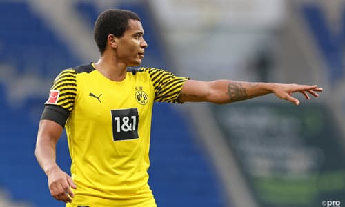 Dortmund defender Manuel Akanji