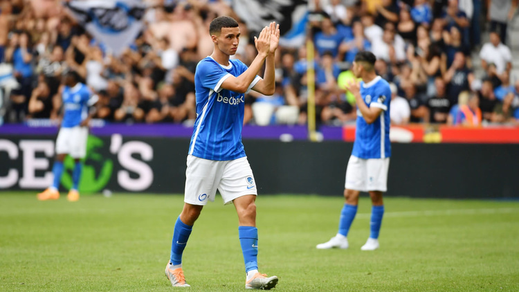 Bilal El Khannouss in actie voor KRC Genk.