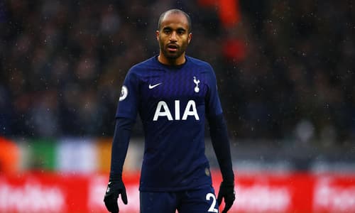 Lucas Moura committed to Tottenham despite manager uncertainty