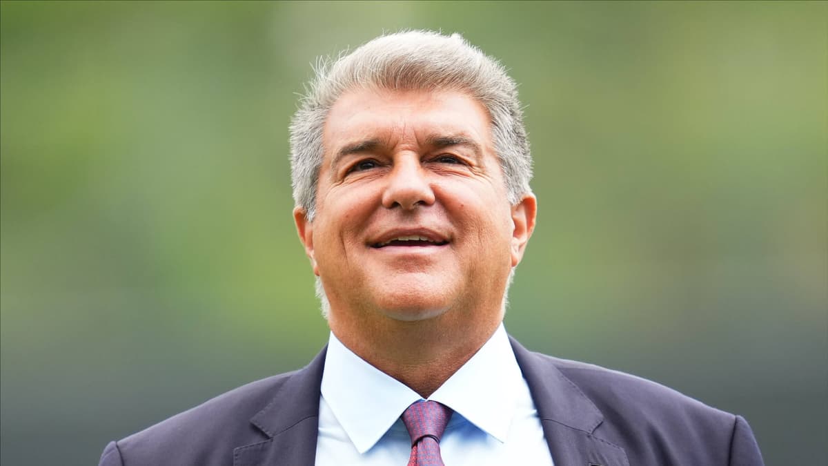 Joan Laporta, Barcelona, 2023/24