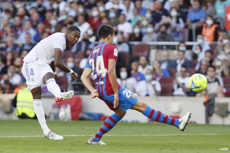 David Alaba, Barcelona v Real Madrid, 2021-22