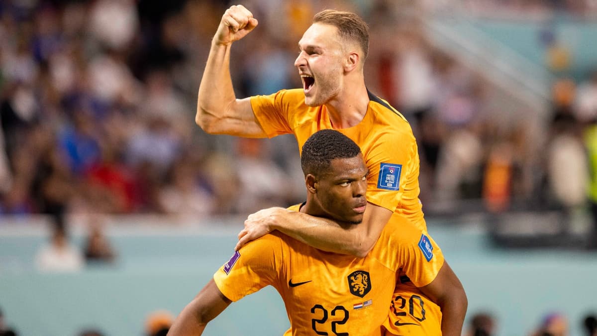 Denzel Dumfries, Teun koopmeiners