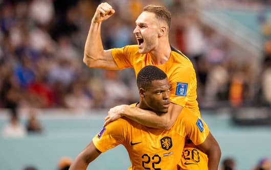 Denzel Dumfries, Teun koopmeiners